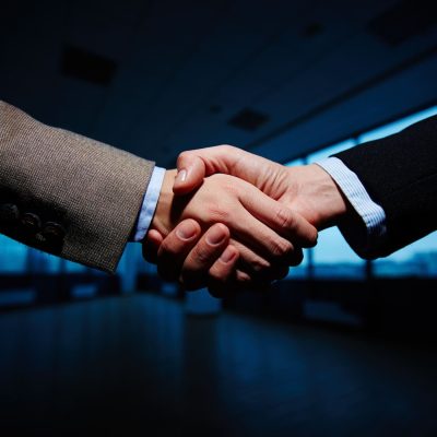 The Art of Vendor Negotiation: How to Score Better Deals Without Breaking Bonds